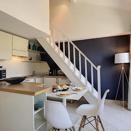 Nestor&jeeves - Duplex Palais Eugenie - Hyper Center - Shopping Area - Top Floor Apartament Nicea